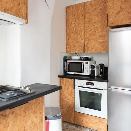 Quiet Spacious And Bright Nest In 14th Lejlighed *