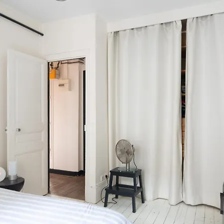 Quiet Spacious And Bright Nest In 14th Paris